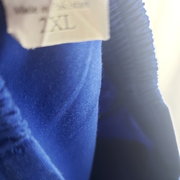 Melrose Blue and Lime Green Scrub Set Sz 2XL - Picture 9 of 9